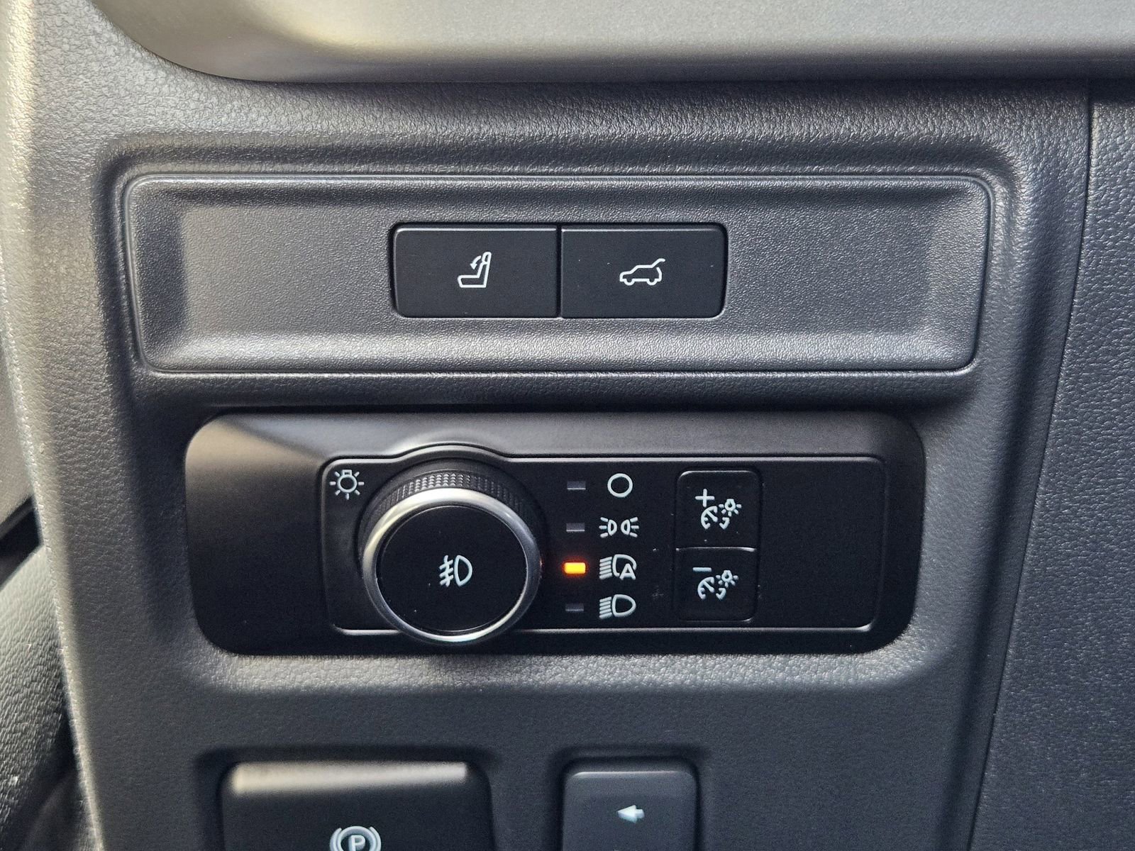 Certified 2023 Ford Expedition Max XLT image 24