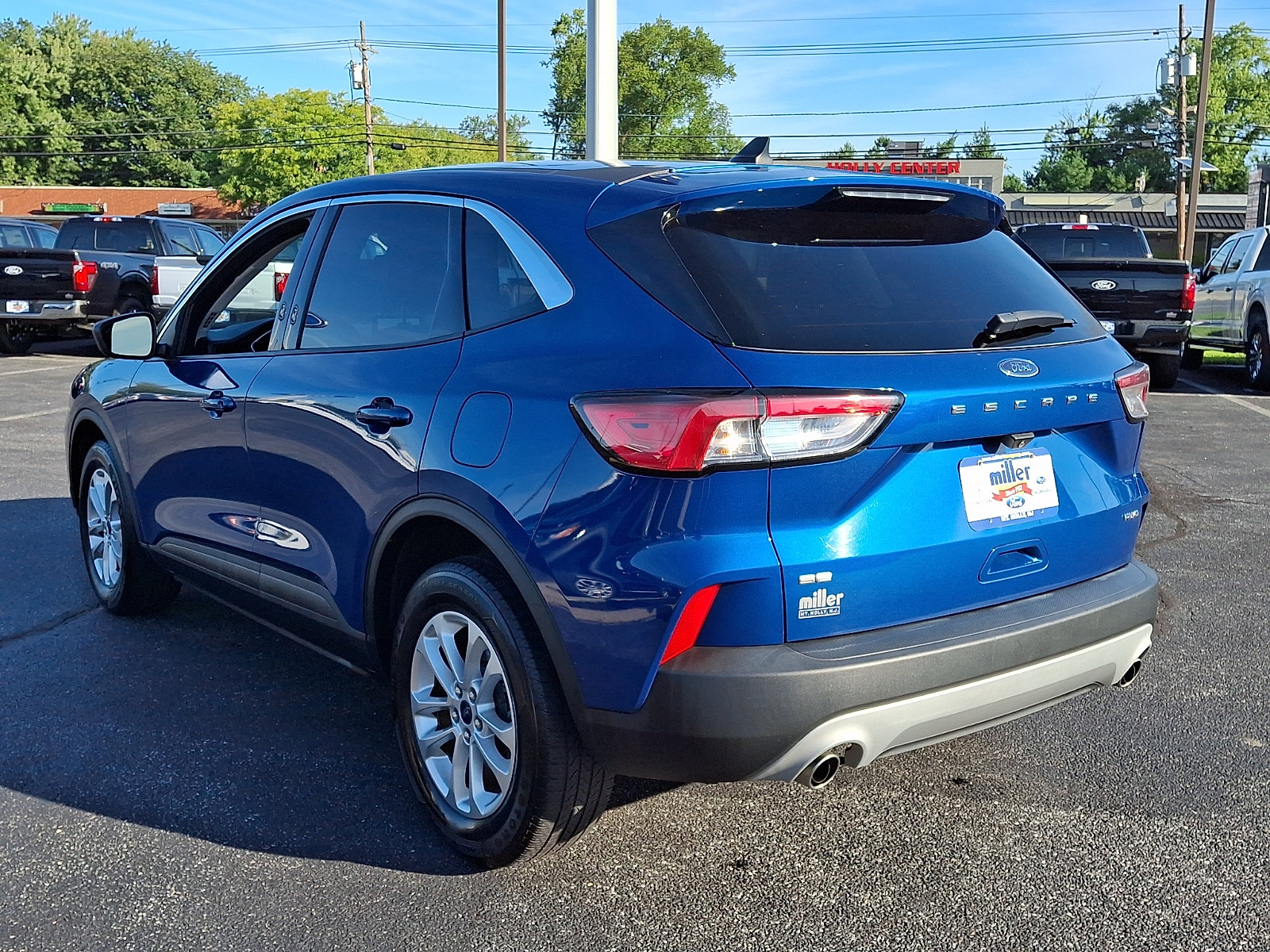 Certified 2022 Ford Escape SE AWD/4WD image 4
