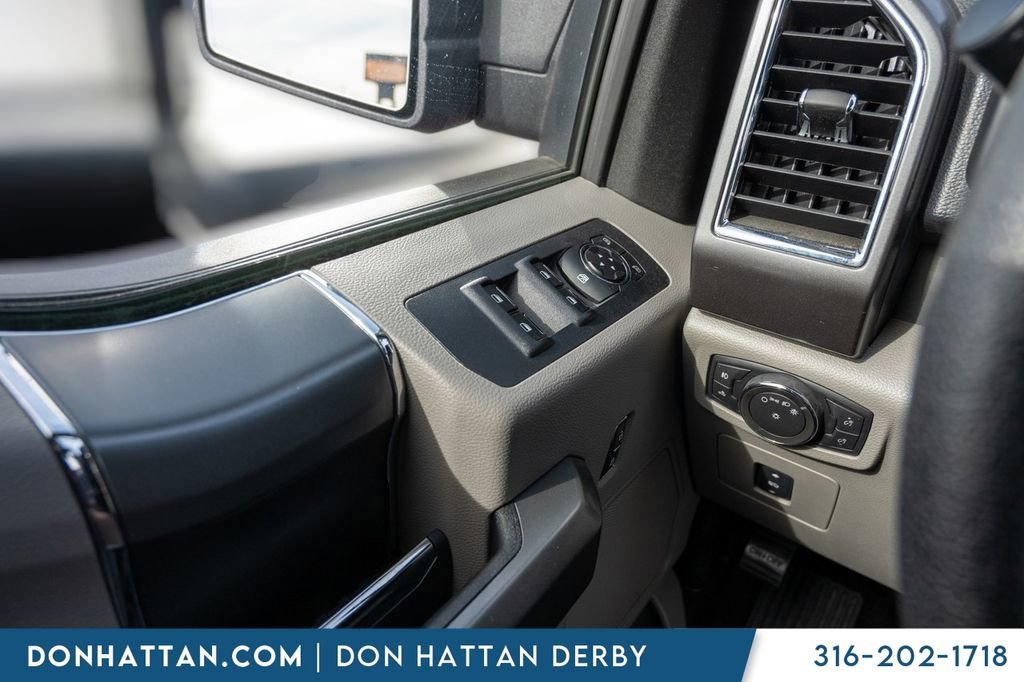 Used 2016 Ford F150 XLT w/ Equipment Group 302A Luxury image 19