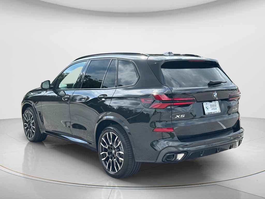 New 2026 BMW X5 xDrive40i w/ M Sport Package AWD/4WD image 7