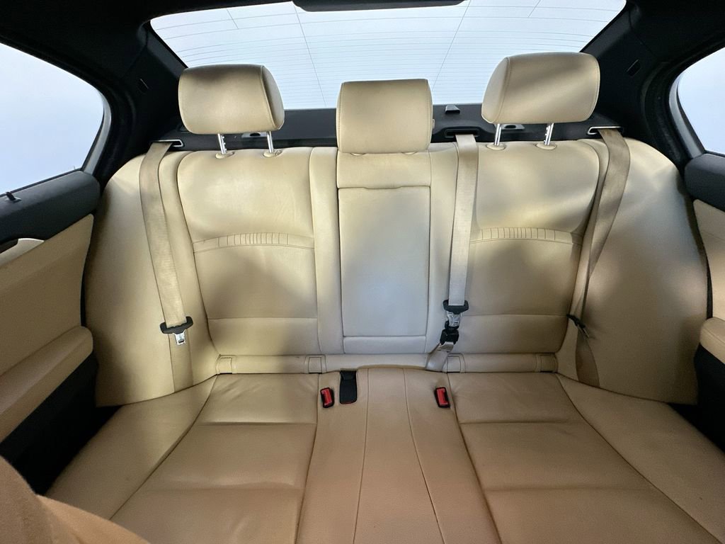 Used 2016 BMW 535i Sedan RWD image 13