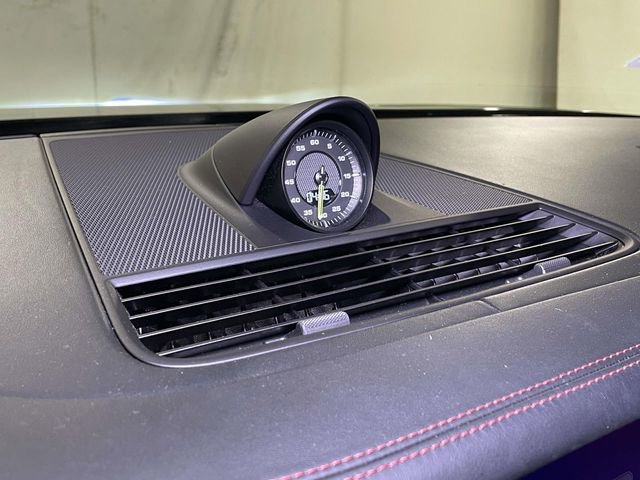 Certified 2023 Porsche Panamera 4 Platinum Edition image 29