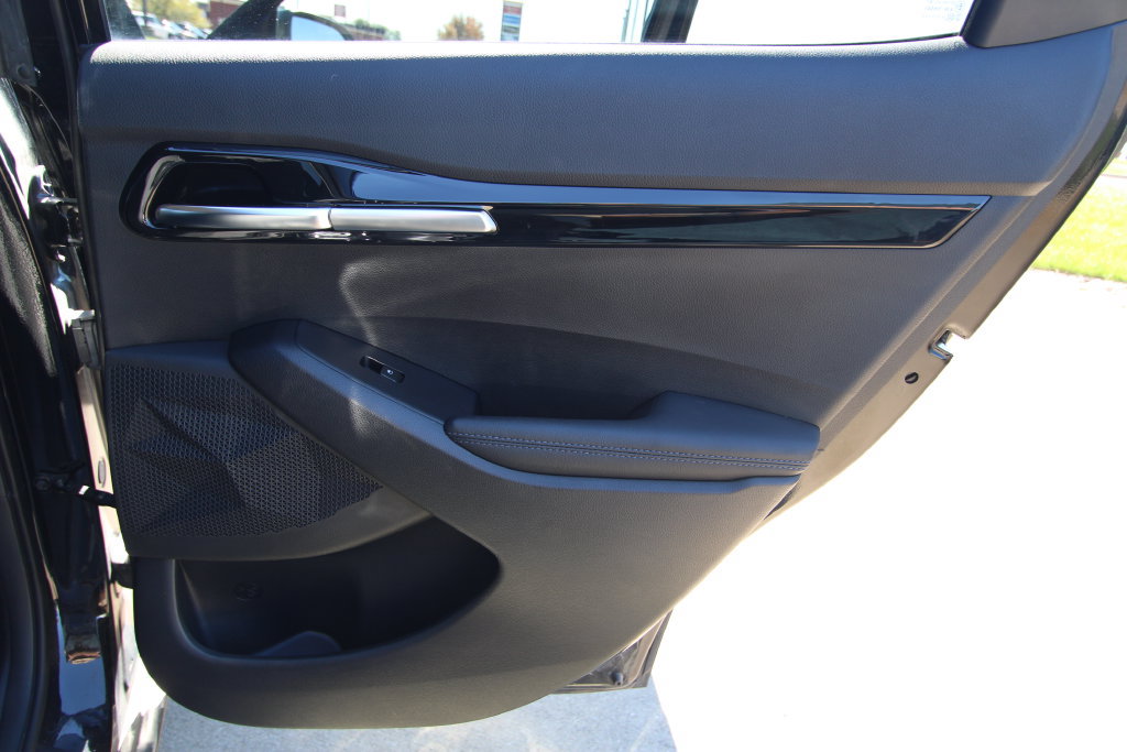Used 2022 Kia Seltos Nightfall Edition AWD/4WD image 38