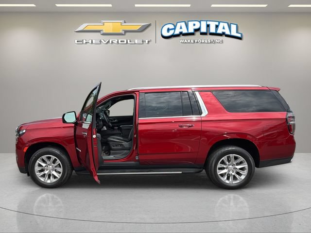 Used 2024 Chevrolet Suburban Premier w/ Premium Package AWD/4WD image 13