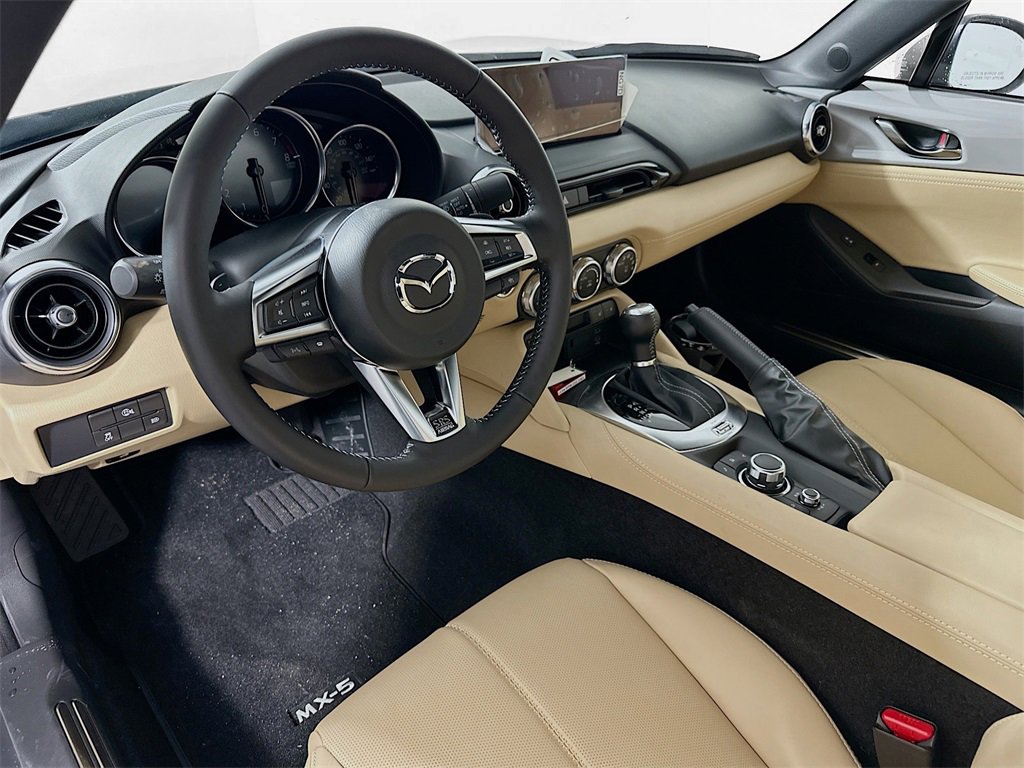 New 2025 MAZDA MX-5 Miata RF Grand Touring w/ Appearance Package image 9