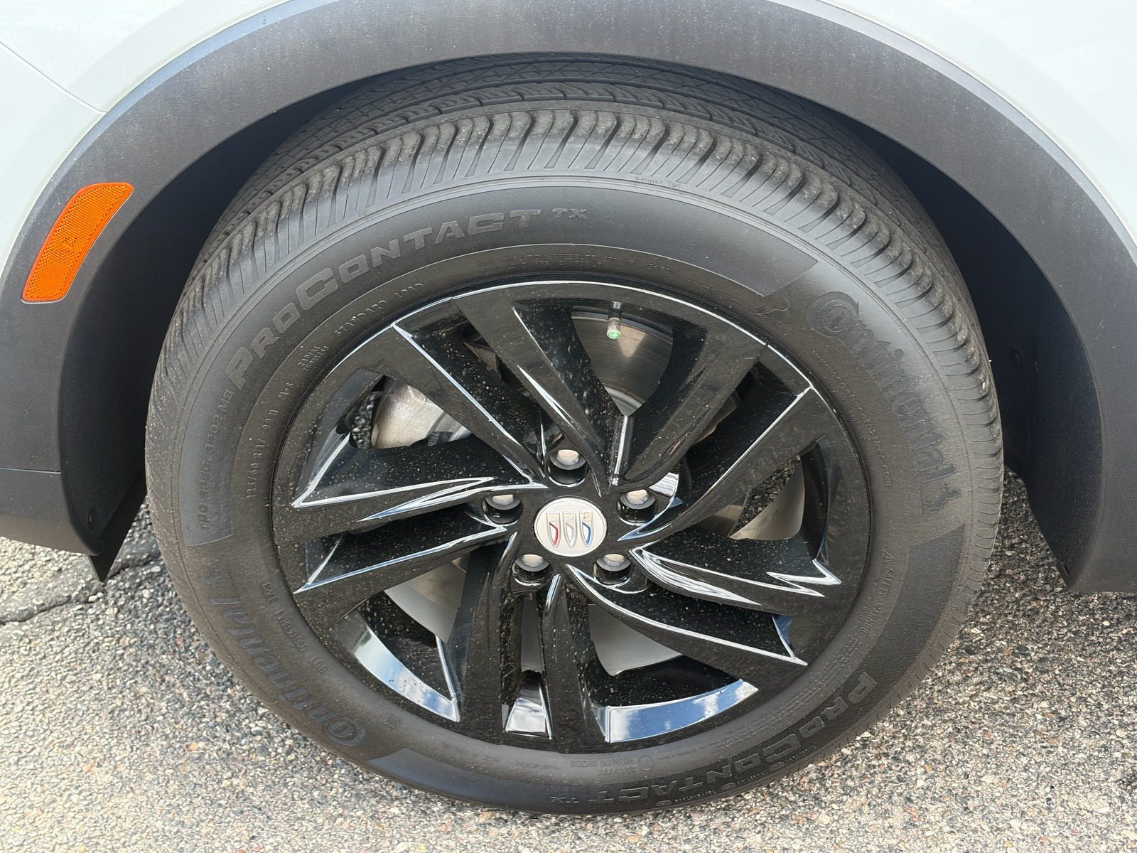 Used 2024 Buick Envista Sport Touring w/ Convenience II Package FWD image 10