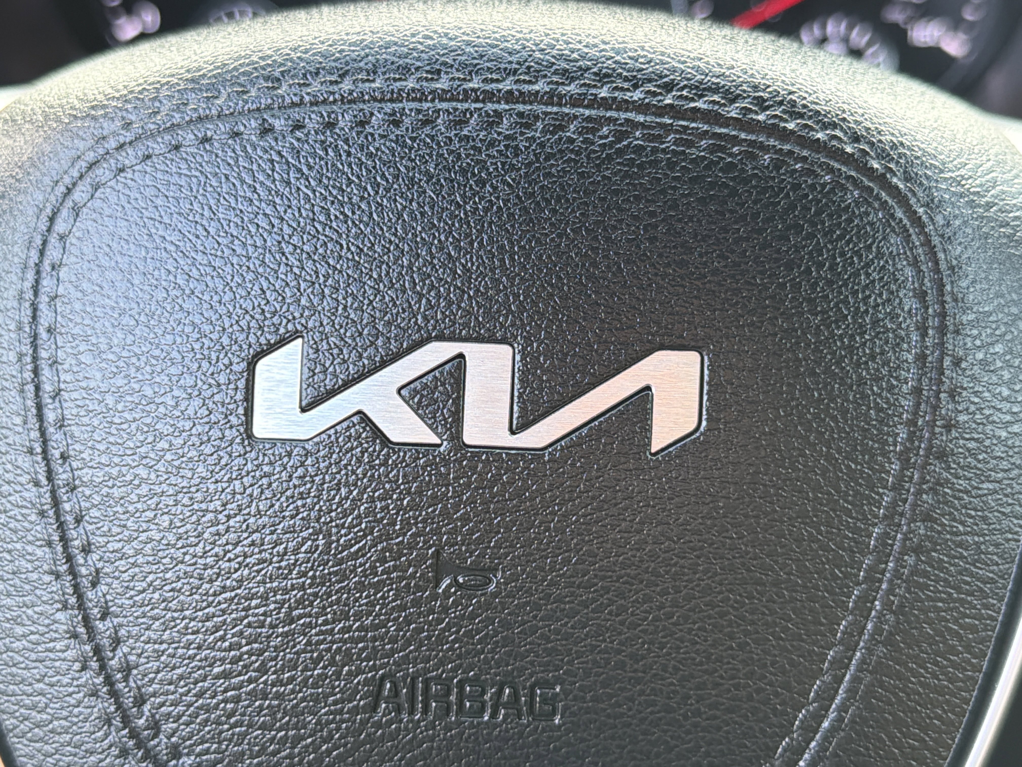 Used 2022 Kia Telluride SX w/ Towing Package image 24