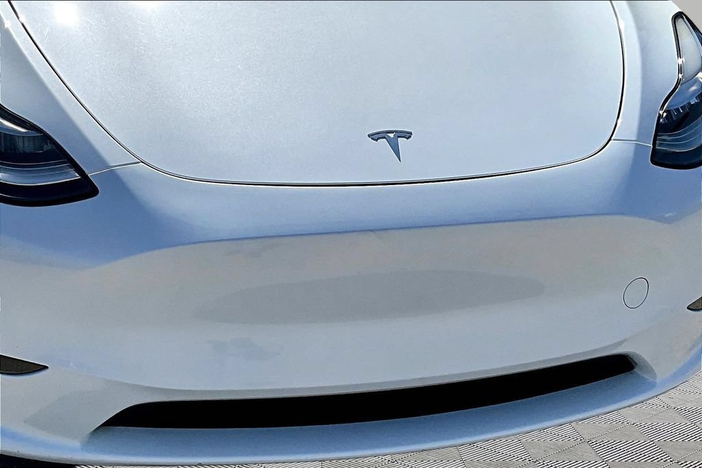 Used 2023 Tesla Model Y Long Range AWD/4WD image 31