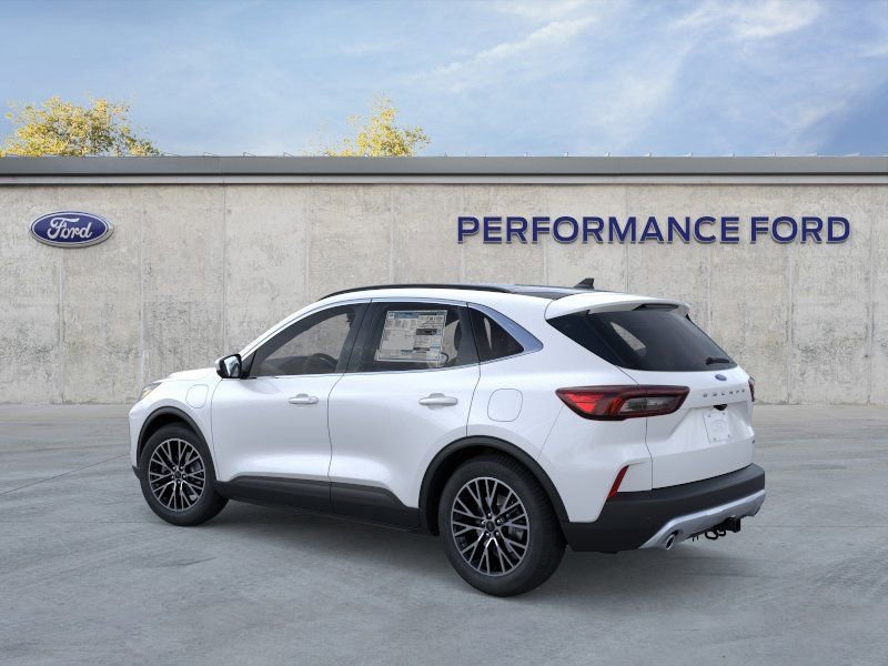 New 2025 Ford Escape SE w/ PHEV Premium Package FWD image 4