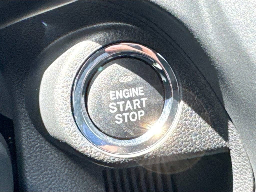 Used 2025 Subaru Forester Sport AWD/4WD image 21
