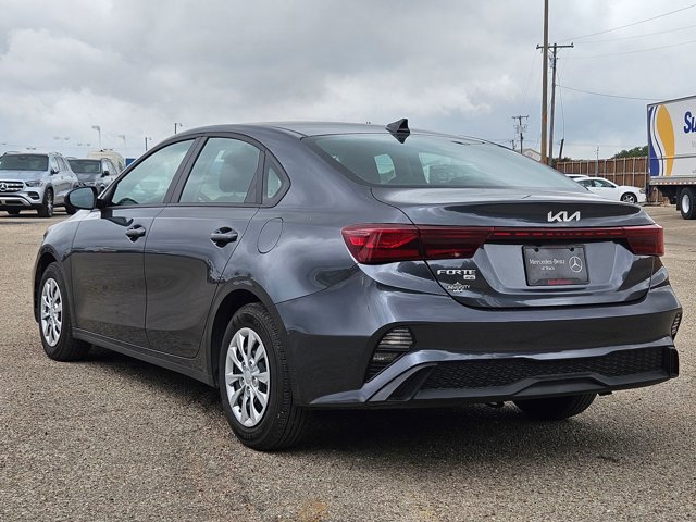 Used 2023 Kia Forte LX FWD image 7