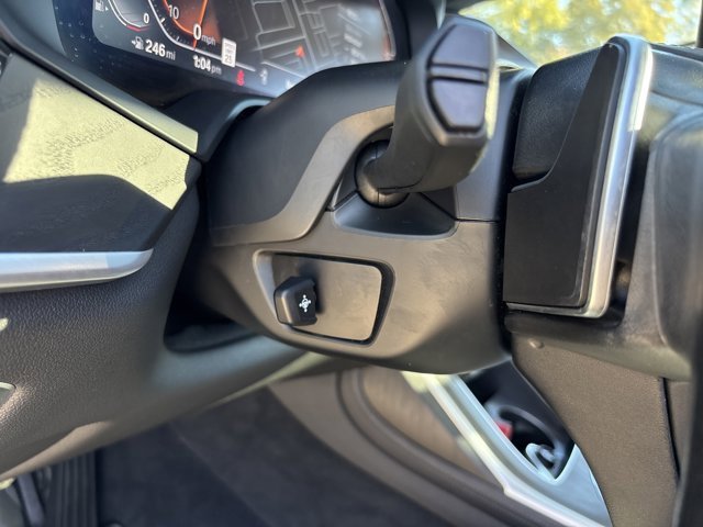 Used 2022 BMW X7 xDrive40i w/ Cold Weather Package image 34