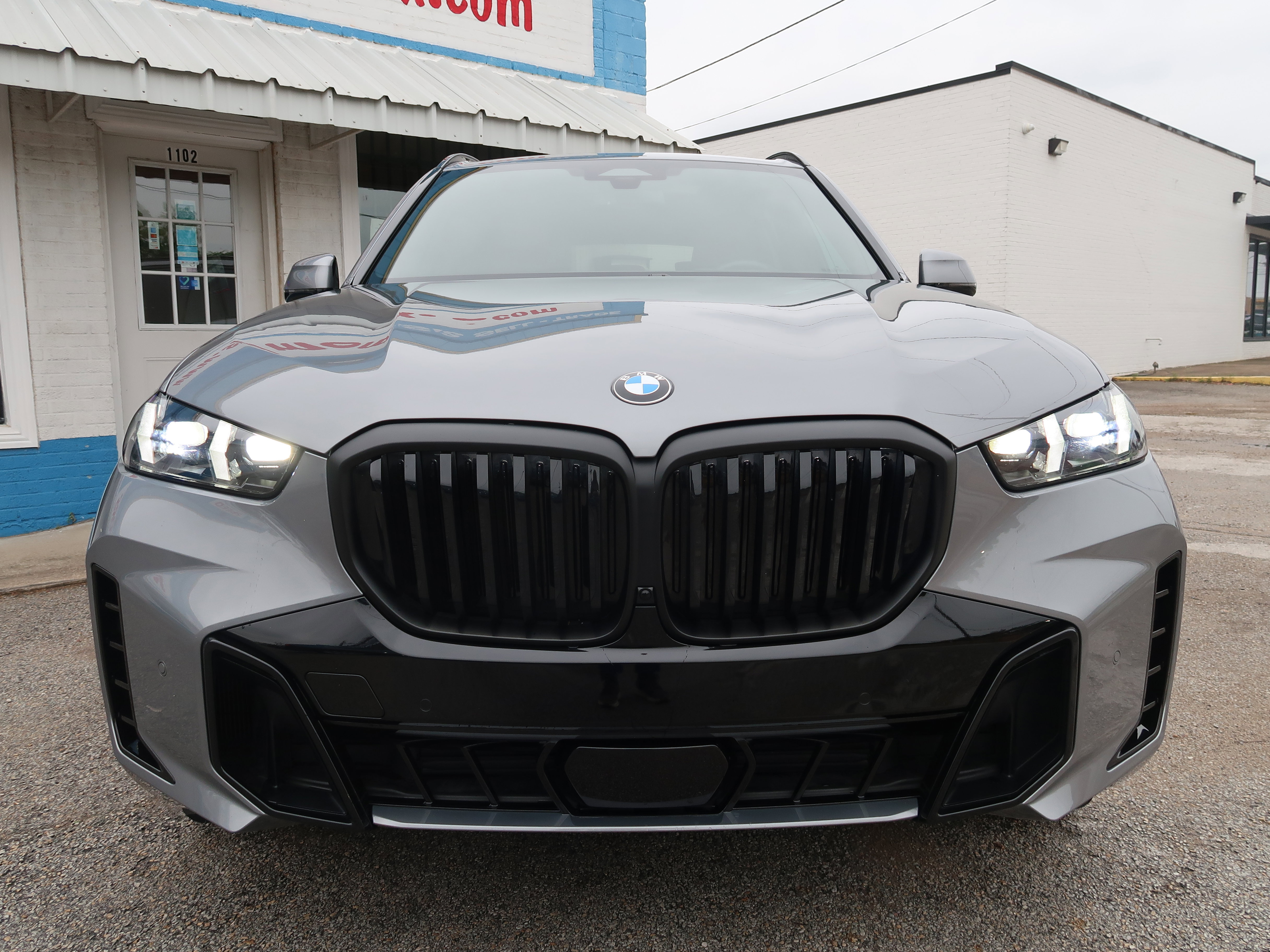 Used 2025 BMW X5 xDrive40i w/ Executive Package AWD/4WD image 9