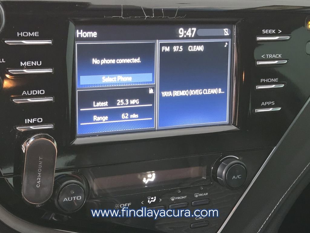 Used 2018 Toyota Camry SE image 21