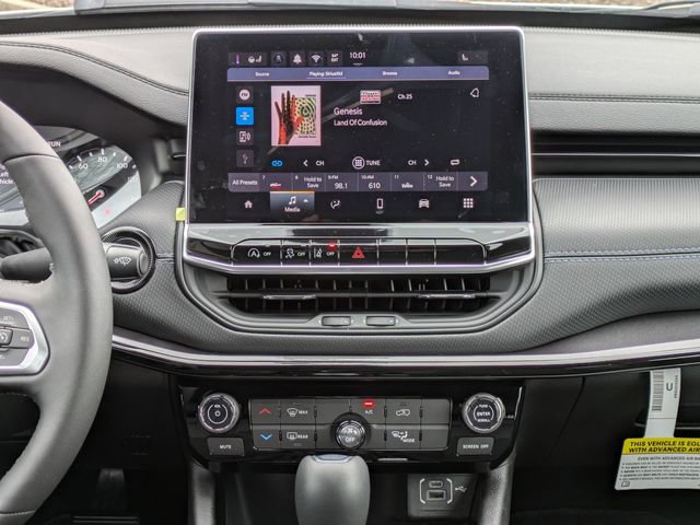 New 2026 Jeep Compass Latitude AWD/4WD image 19