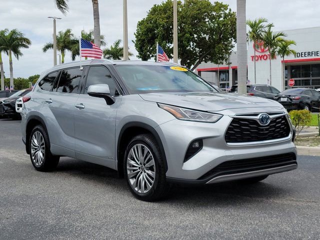 Used 2022 Toyota Highlander Platinum AWD/4WD image 35
