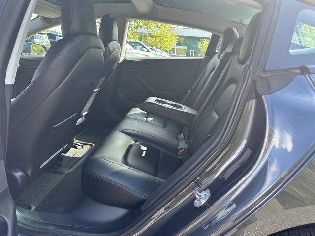 Used 2018 Tesla Model 3 Long Range AWD/4WD image 18
