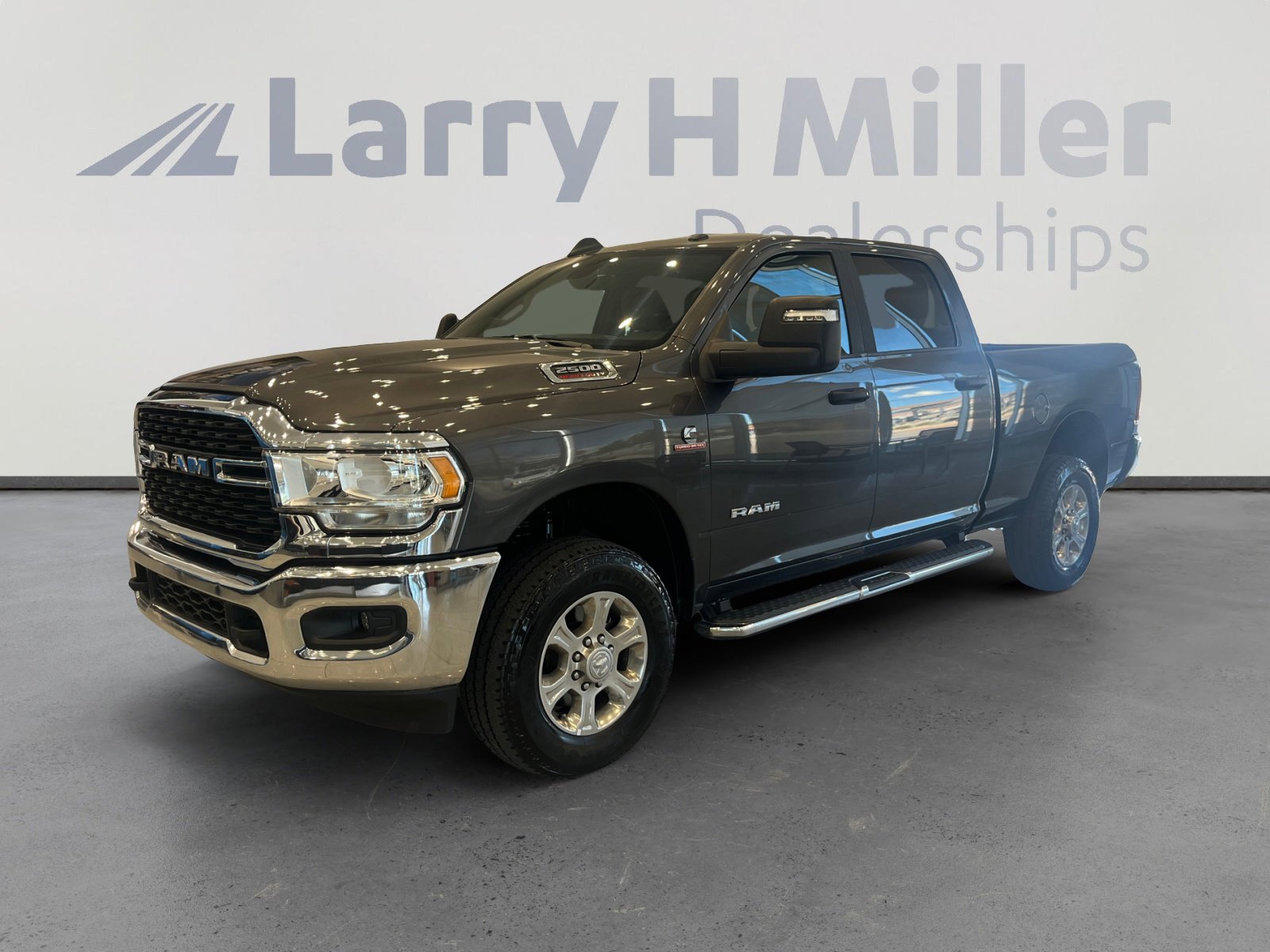 Used 2024 RAM 2500 Big Horn image 1