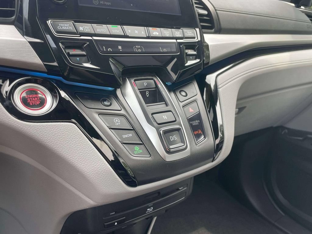 Used 2023 Honda Odyssey Touring image 31