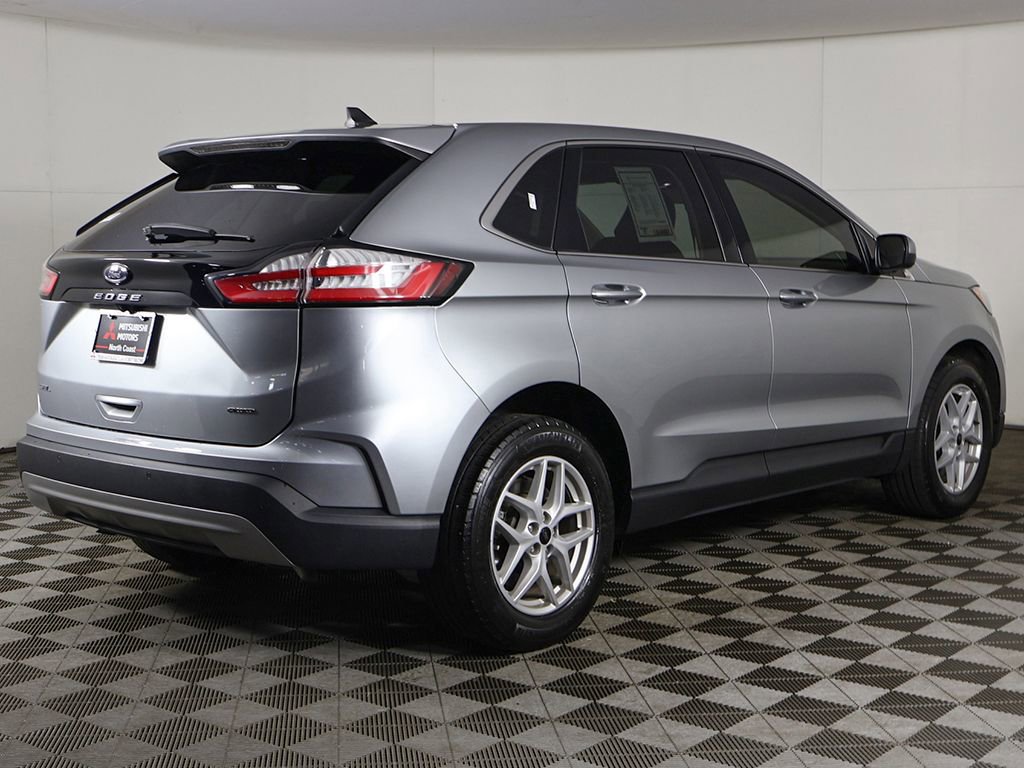 Used 2023 Ford Edge SEL w/ Convenience Package AWD/4WD image 9