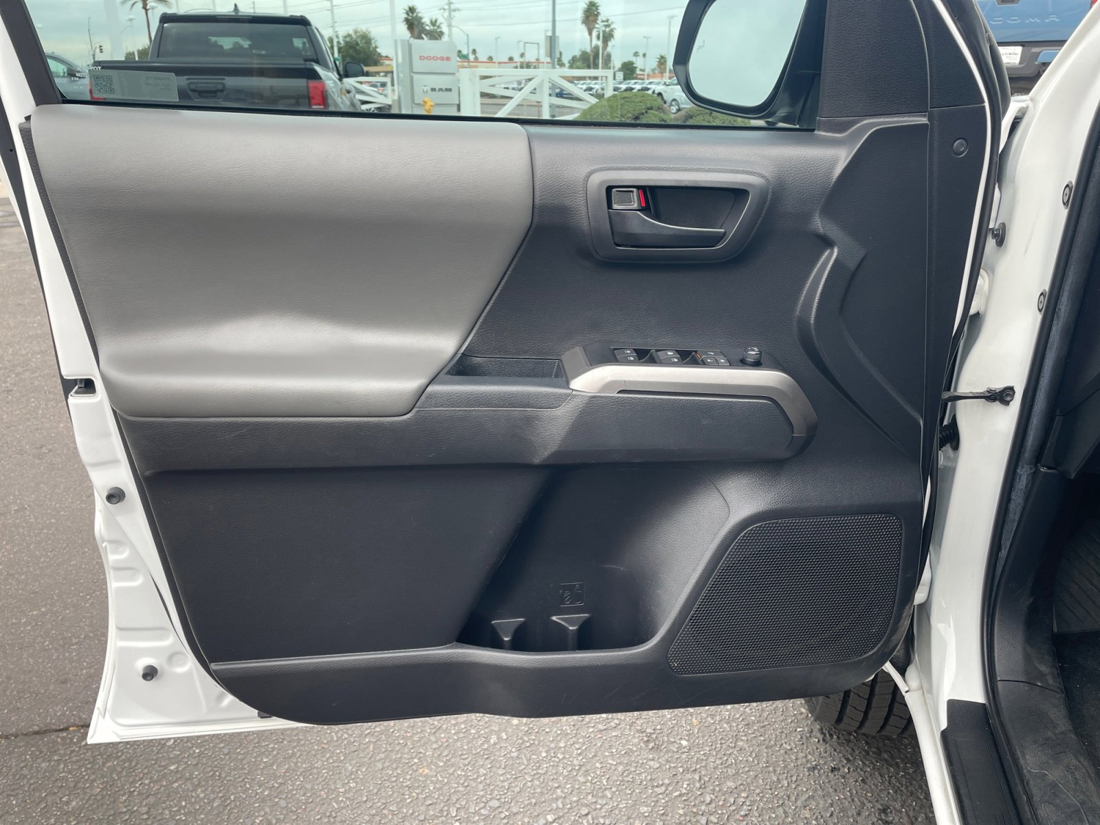 Certified 2022 Toyota Tacoma SR5 w/ Technology Package image 13