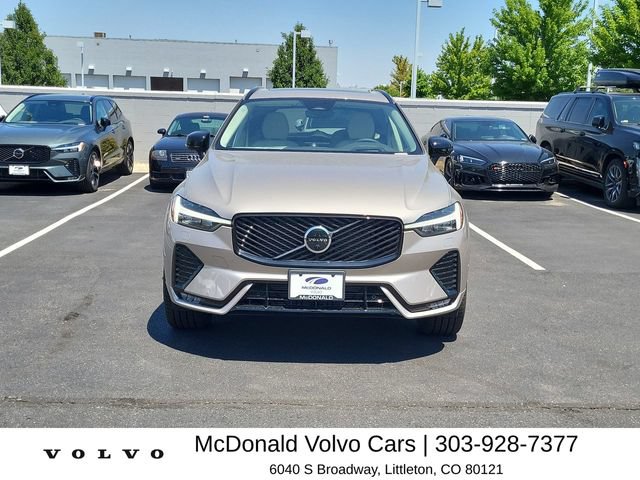 New 2026 Volvo XC60 B5 Ultra w/ Protection Package Premier AWD/4WD image 3
