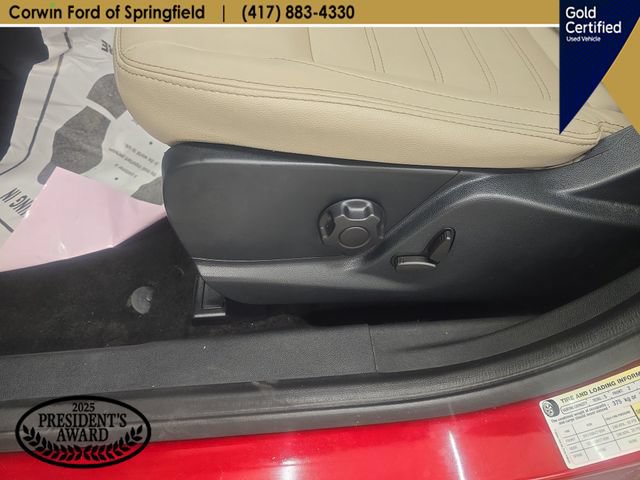 Certified 2021 Ford EcoSport Titanium w/ Interior Protection Package FWD image 35