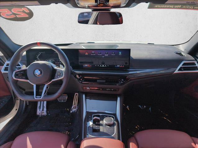Used 2025 BMW 440i xDrive Coupe w/ Premium Package image 22