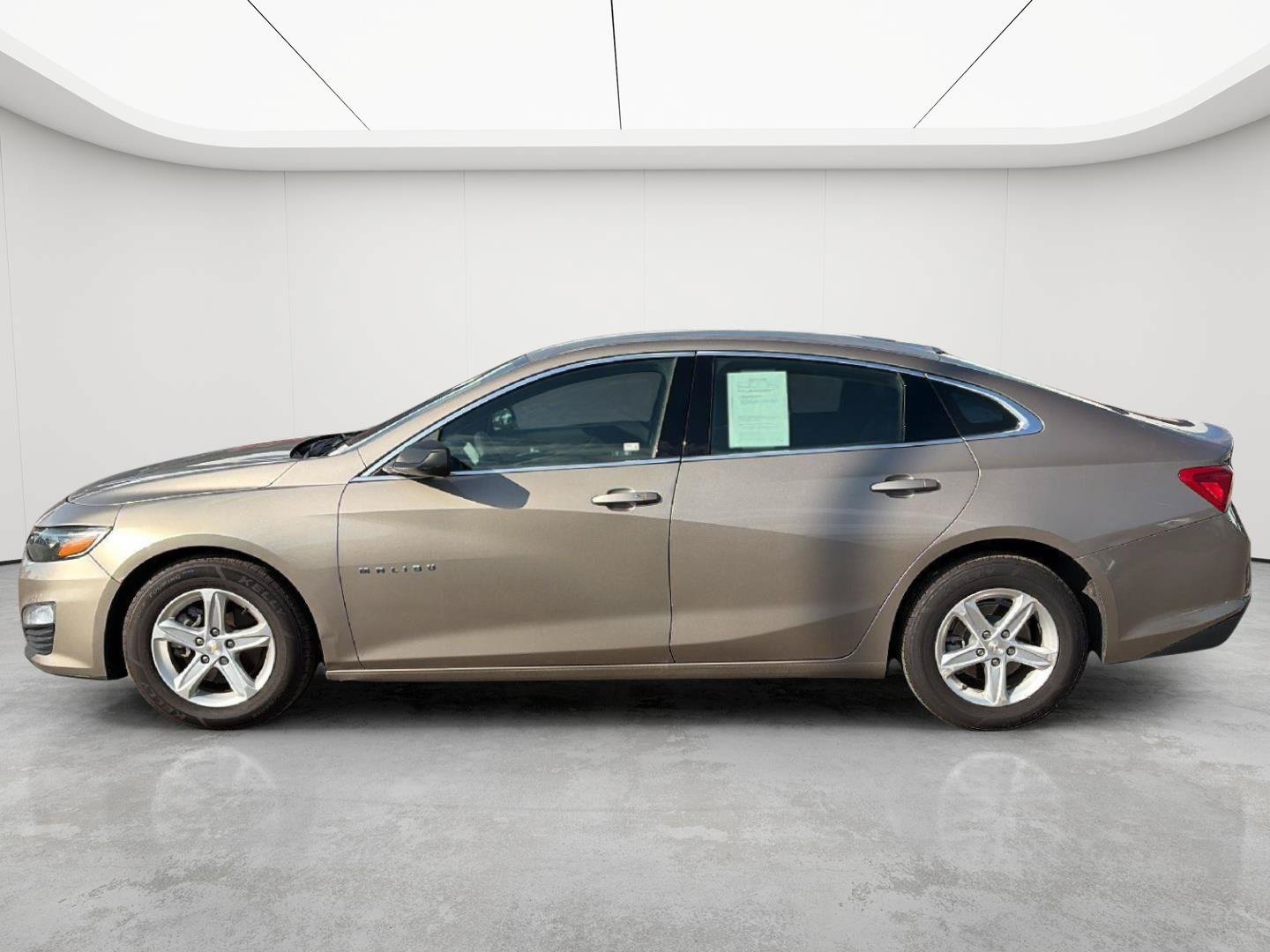 Certified 2023 Chevrolet Malibu LS FWD image 4