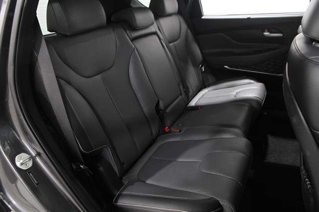 Used 2023 Hyundai Santa Fe Limited w/ Cargo Package image 18