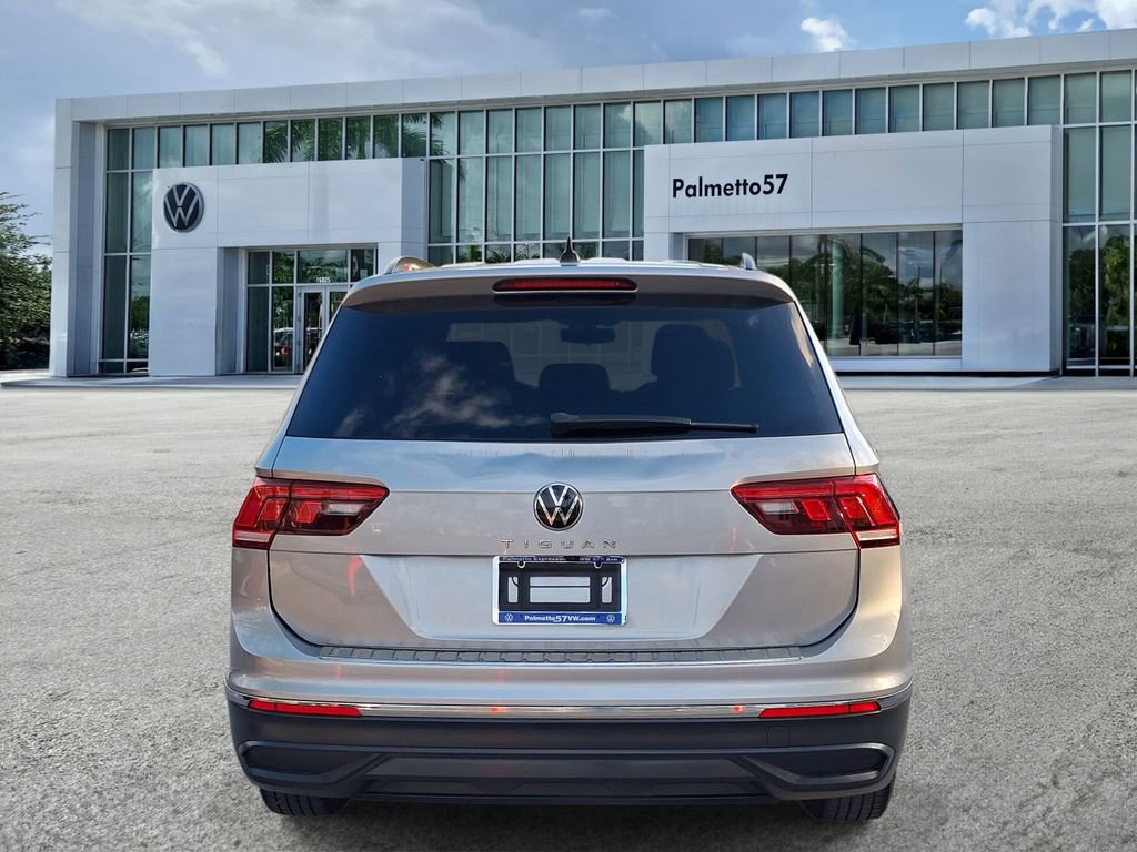 Used 2023 Volkswagen Tiguan S FWD image 5