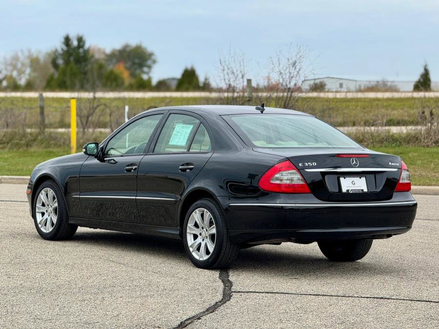 Used 2009 Mercedes-Benz E 350 4MATIC Sedan image 5