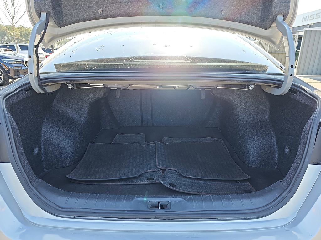 Used 2022 Nissan Altima 2.5 SV w/ SV Premium Package image 15