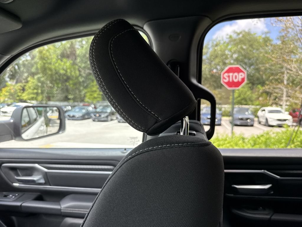 Used 2025 RAM 1500 Big Horn AWD/4WD image 16