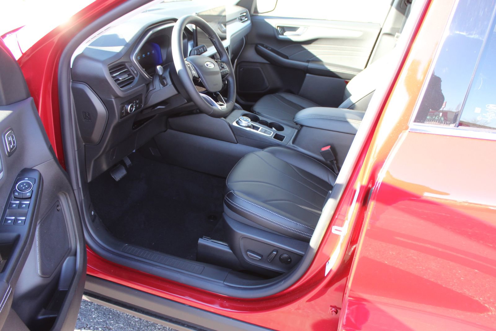 New 2026 Ford Escape Platinum w/ Premium Technology Package image 22