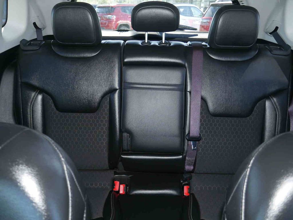 Used 2019 Jeep Compass Latitude w/ Popular Equipment Group image 35