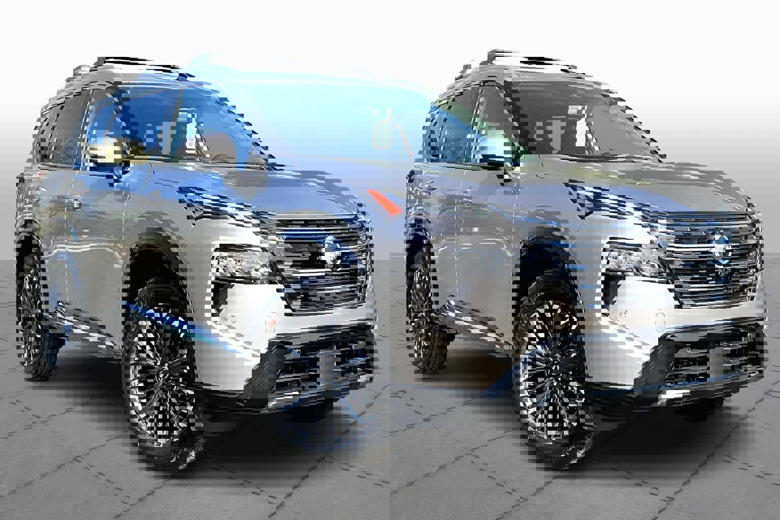 New 2026 Nissan Rogue Platinum image 2