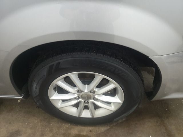 Used 2016 Dodge Grand Caravan SXT FWD image 10