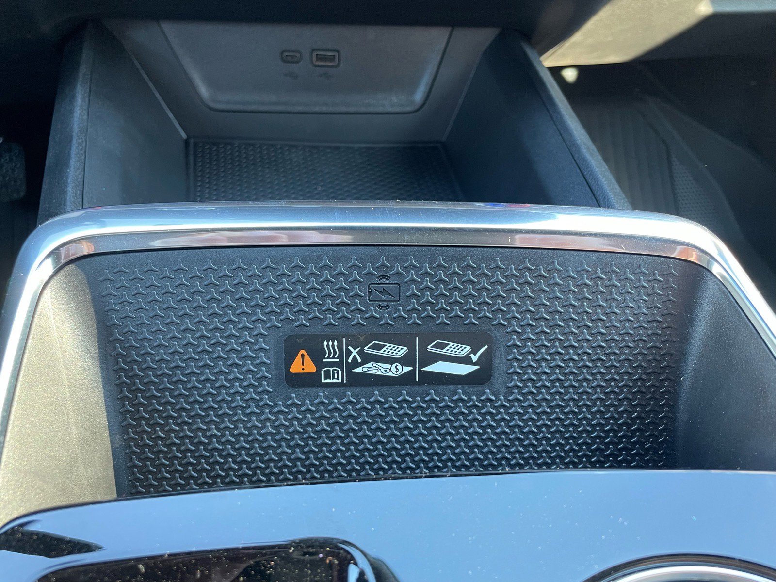 Used 2025 Chevrolet Equinox ACTIV w/ Convenience Package III image 17