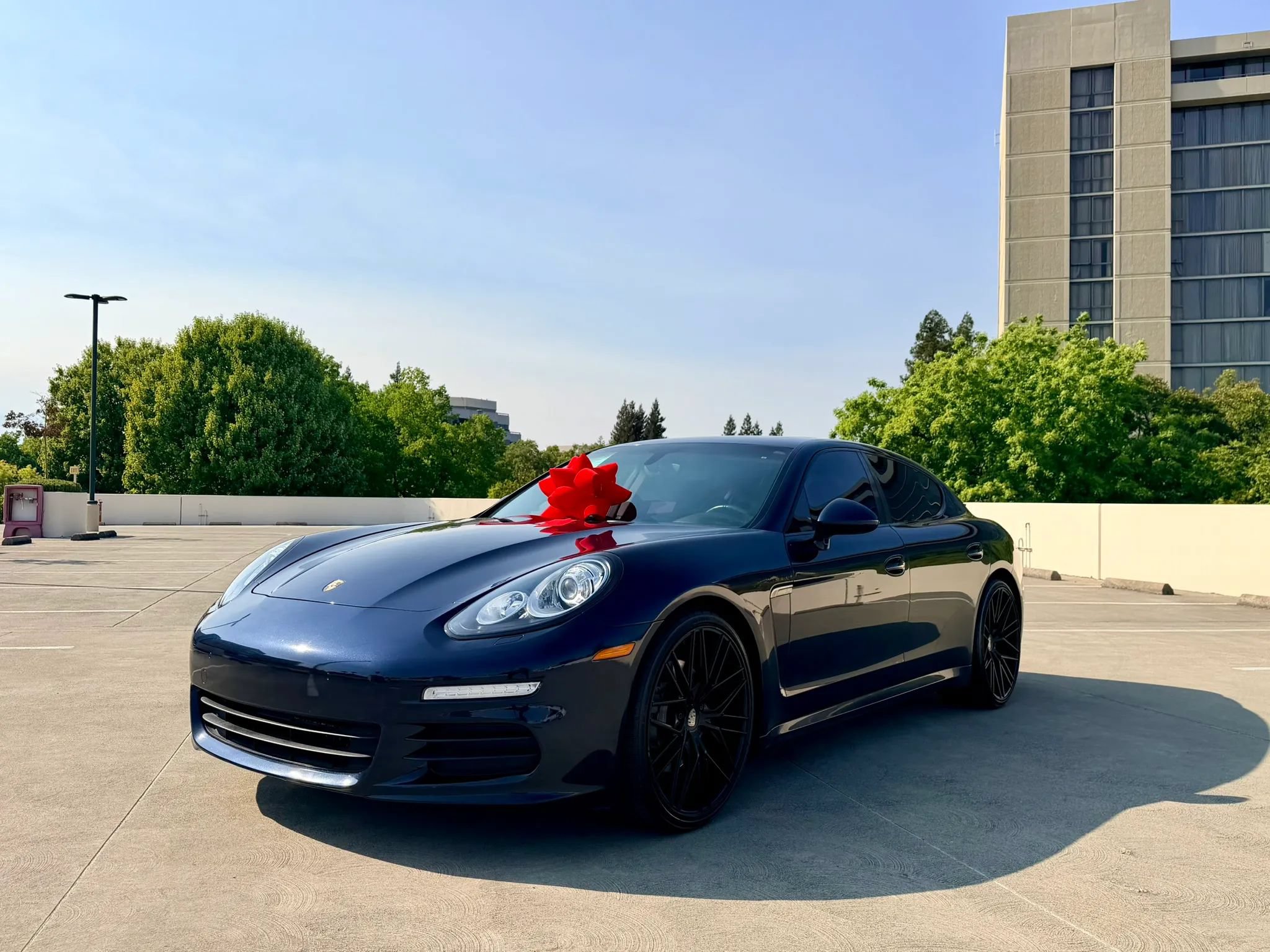 Used 2016 Porsche Panamera Edition RWD image 15