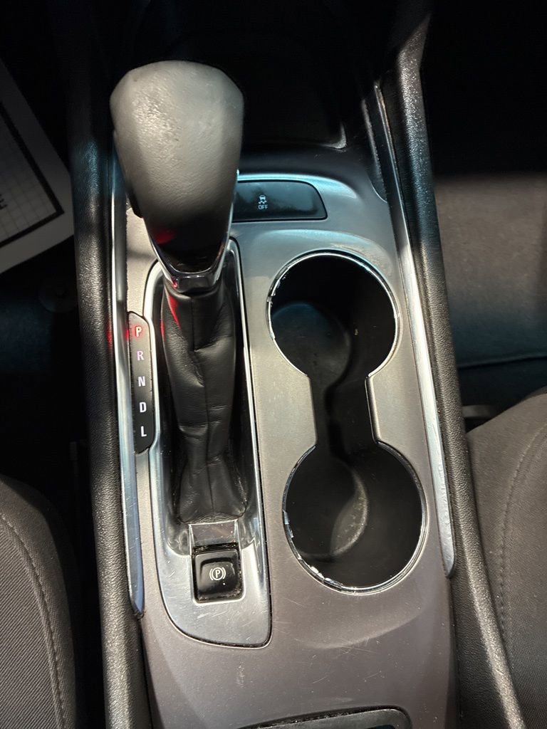 Used 2022 Chevrolet Malibu LT image 23