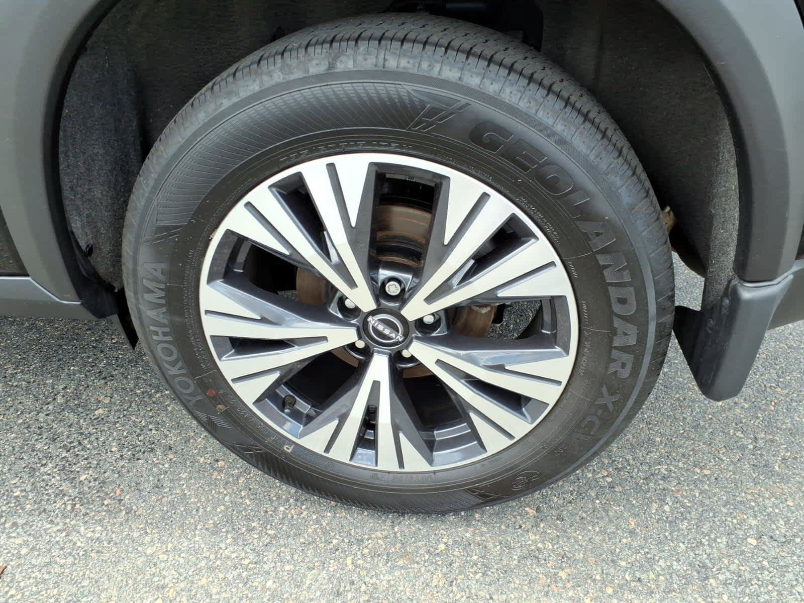 Certified 2023 Nissan Rogue SV AWD/4WD image 9