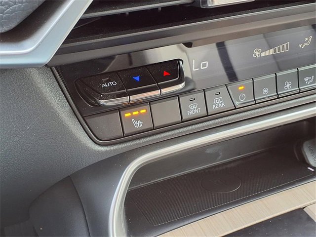 Used 2025 MAZDA CX-90 3.3 Turbo w/ Preferred Package image 14