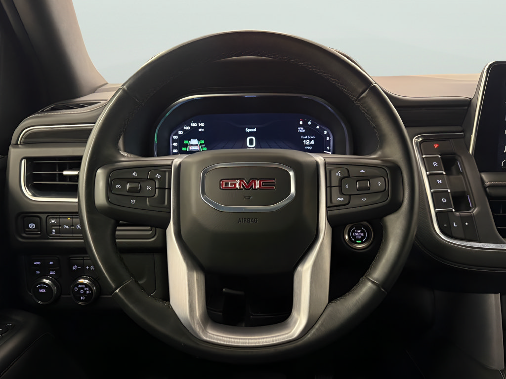 Used 2024 GMC Yukon SLT AWD/4WD image 19