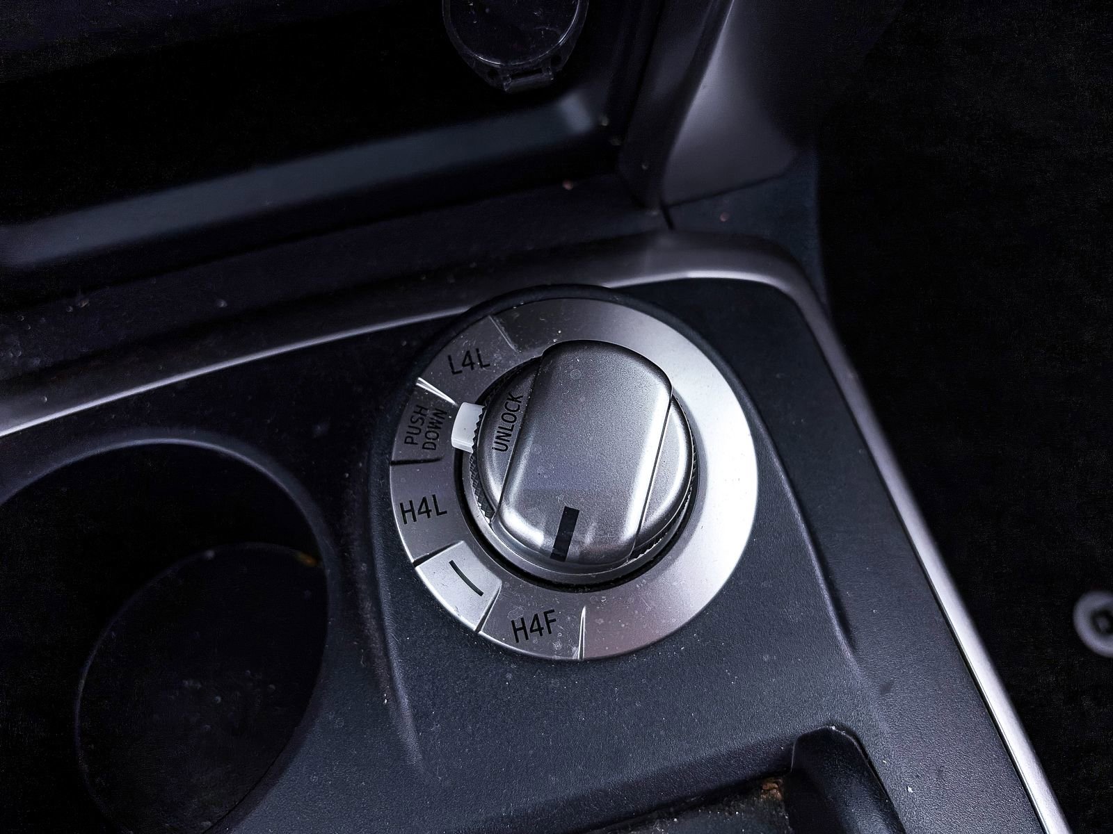 Used 2024 Toyota 4Runner Limited AWD/4WD image 5