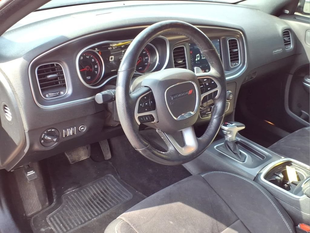 Used 2018 Dodge Charger GT AWD/4WD image 3