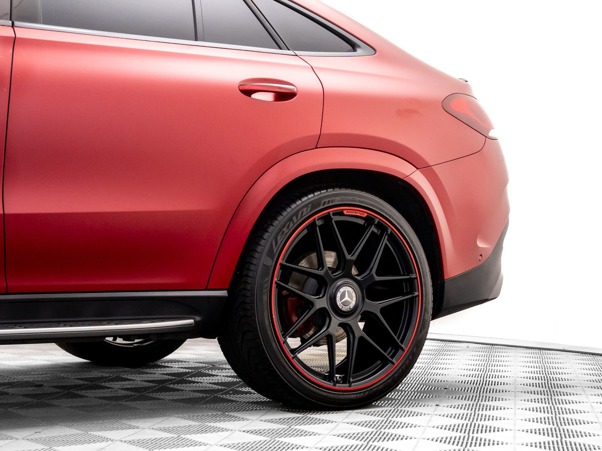 Used 2023 Mercedes-Benz GLE 53 AMG 4MATIC Coupe image 39