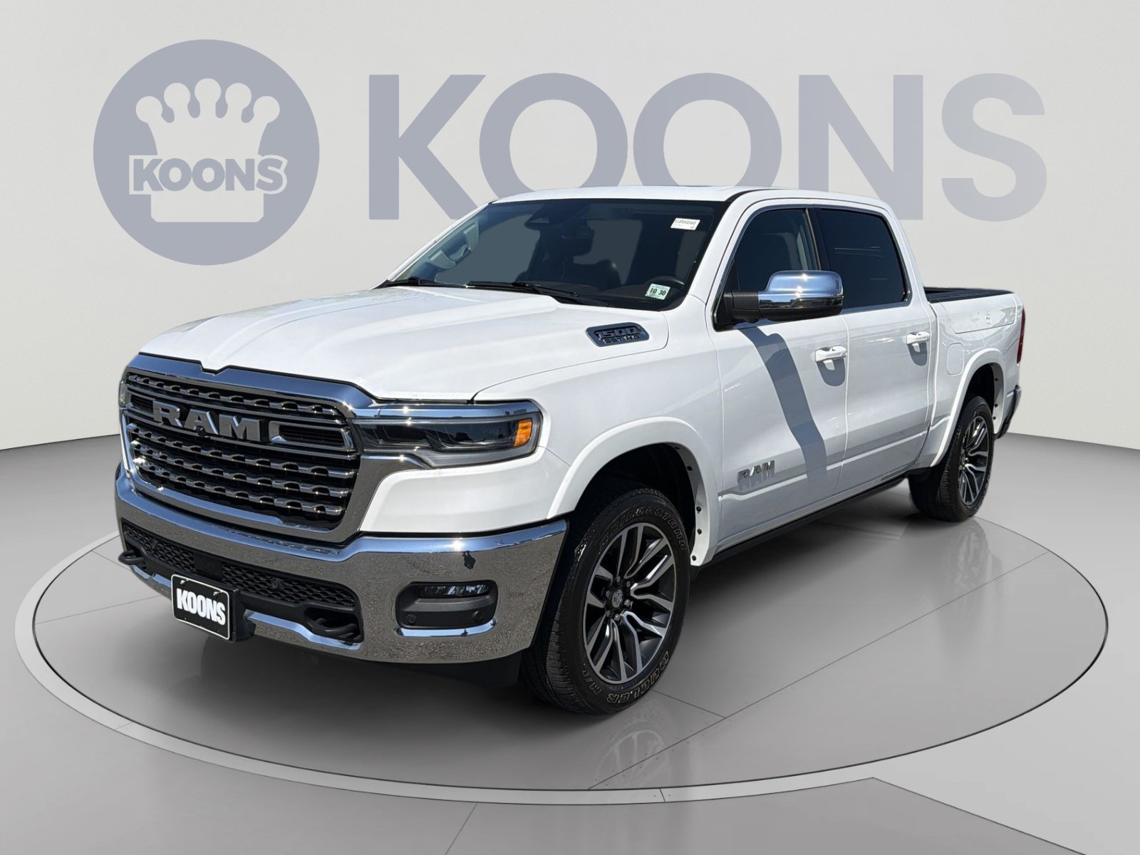 Used 2025 RAM 1500 Limited w/ Trailer Tow Group AWD/4WD image 1