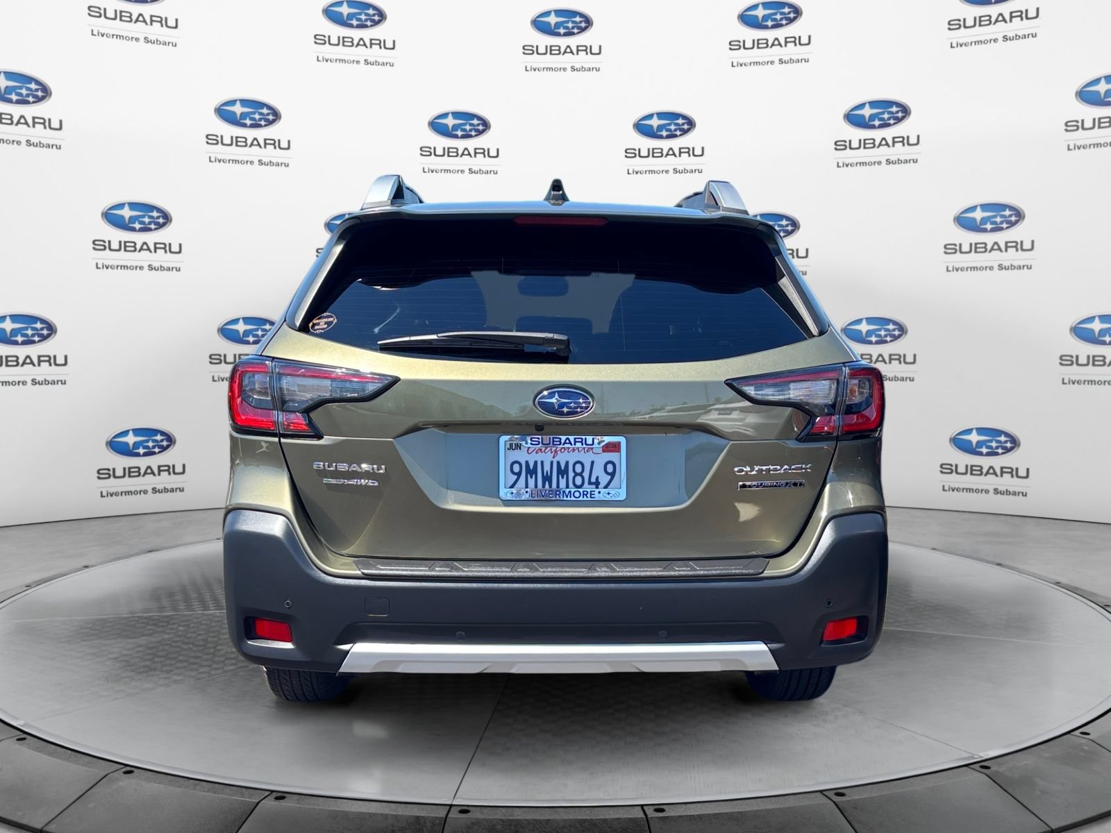 Certified 2024 Subaru Outback Touring XT AWD/4WD image 5