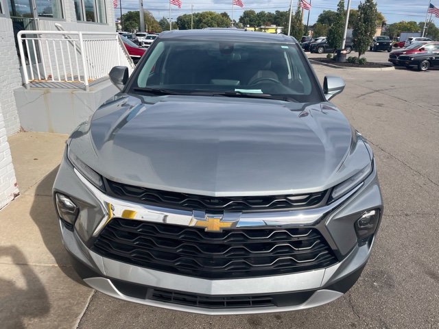 Certified 2025 Chevrolet Blazer LT FWD image 43